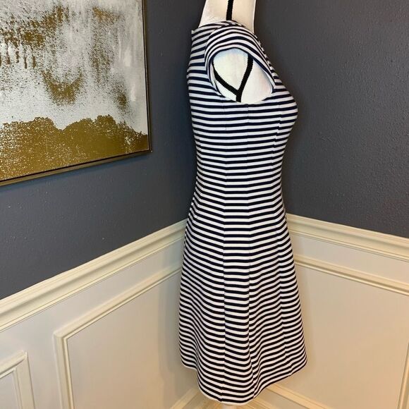 Lily Pulitzer Briella dress - Picture 5 of 6